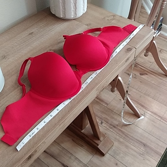 Victoria's Secret Red Ligthly Lined Full Coverage Bra. Size 36DD - Picture 10 of 17